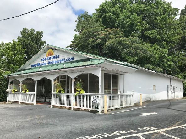 Freestanding Restaurant on Lavista Road | 2,957 SF: 1602 Lavista Road, Atlanta, GA 30329